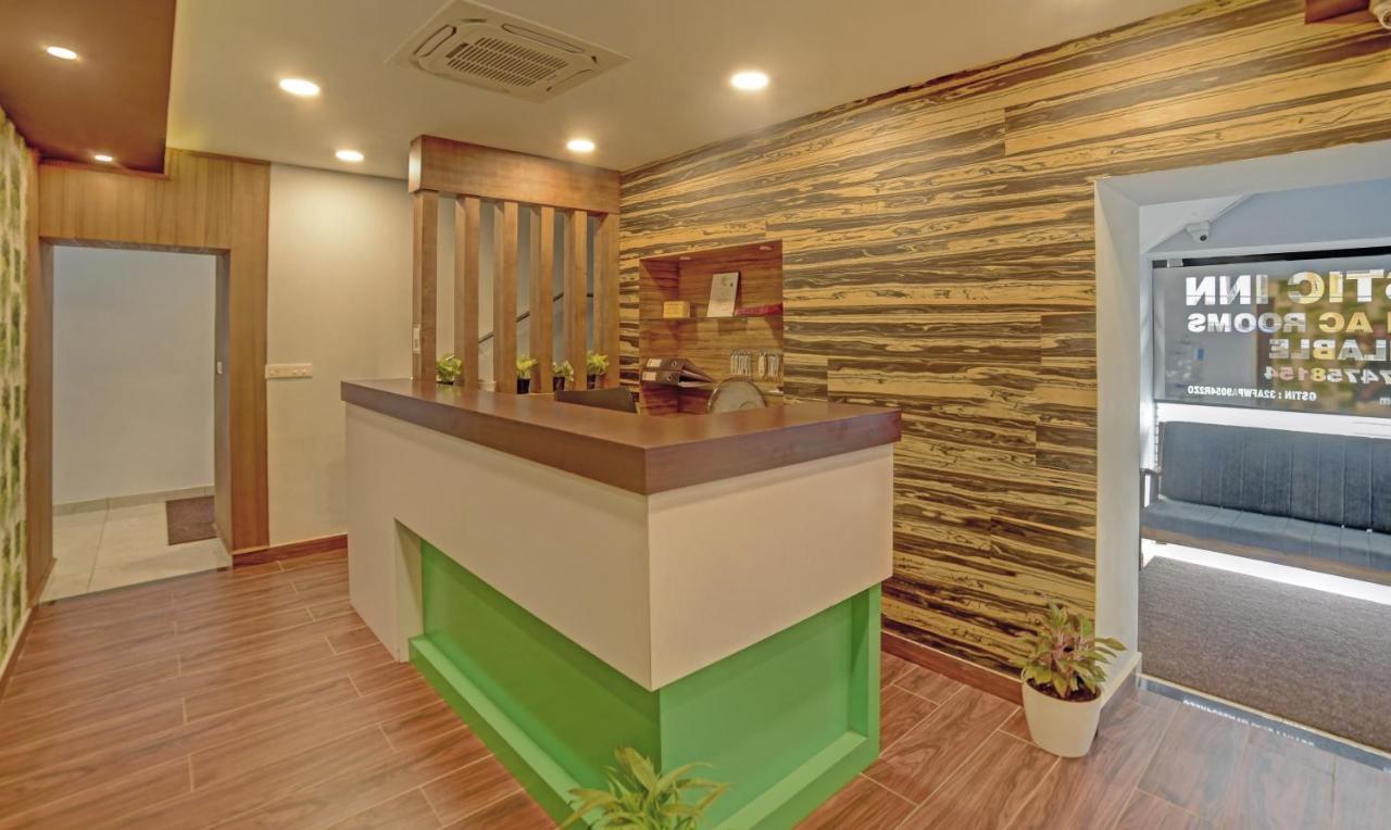 Treebo Trip Majestic Inn Thampanoor Thiruvananthapuram Exterior foto